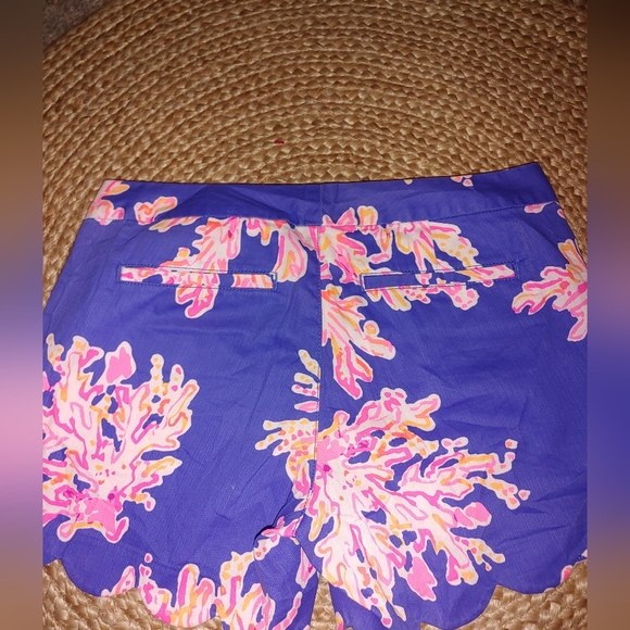 Lilly Pulitzer Blue Pink Reef The ButtercupShirts 5"" - Picture 3 of 9